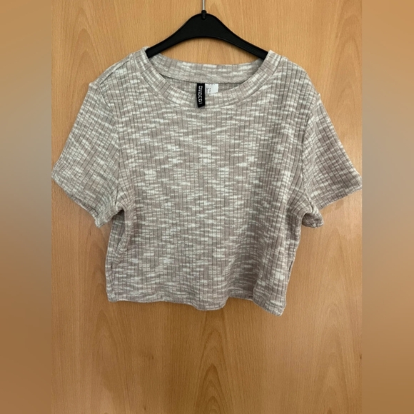 H&M Tops - H&M Grey Tank Top, Size S